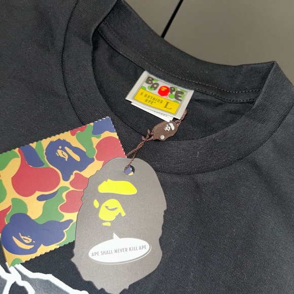A Bathing Ape Black Short Sleeve Tee size L - Picture 3 of 4